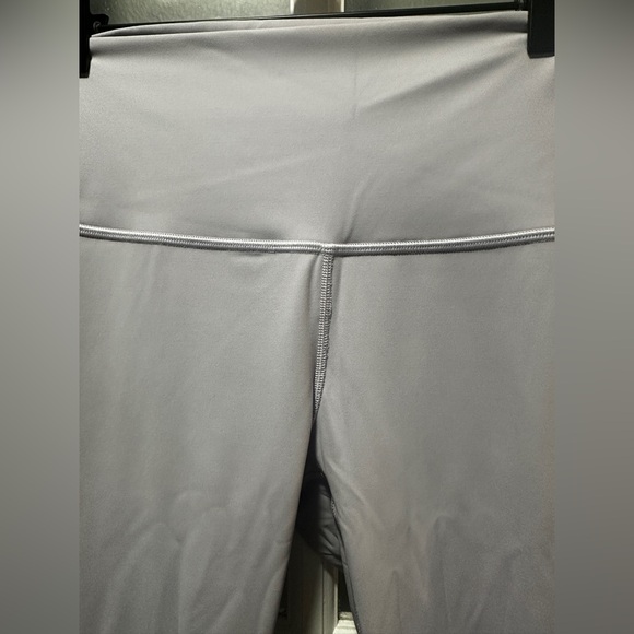Lululemon Wunder Under High-Rise Tight *Luxtreme
Lavender Dew - Picture 7 of 9
